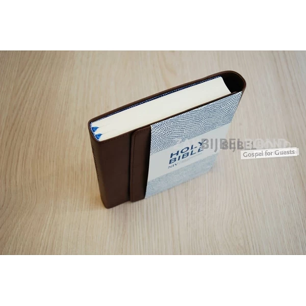 Engelse Bijbel NIV - Journaling Bible brown