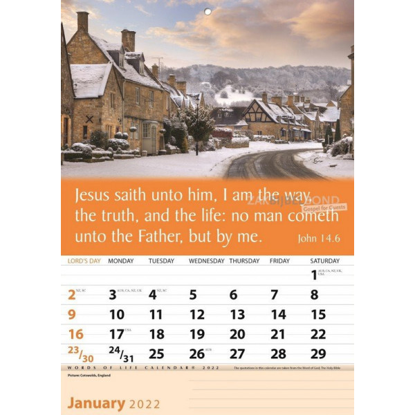 English wall calendar 2022