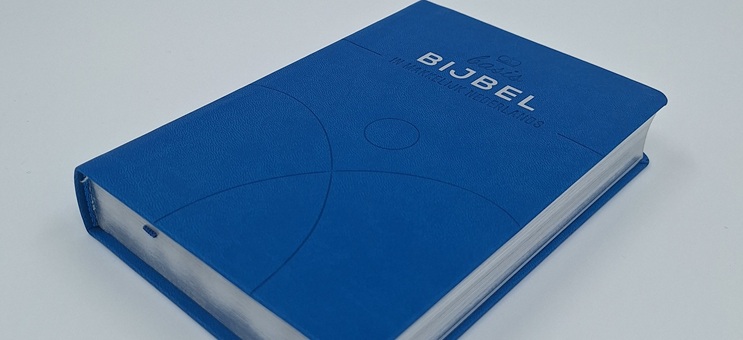 NEW: BasisBijbel Vivella sky blue